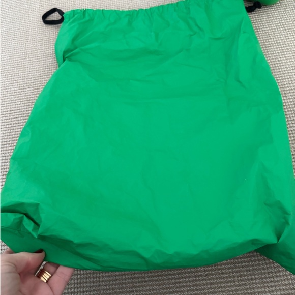 Bottega Veneta THE ARCO rubber tote bag - Picture 2 of 12